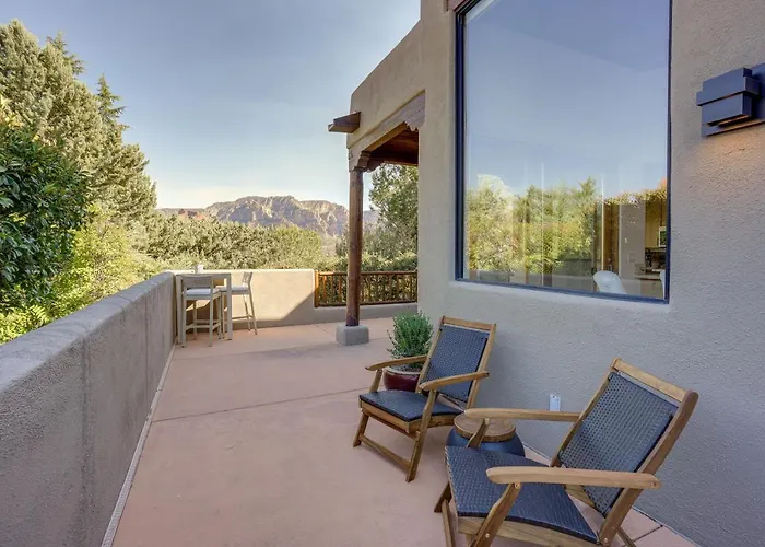 Red Rock Views: Uptown Near Trails! Casa vacanze *